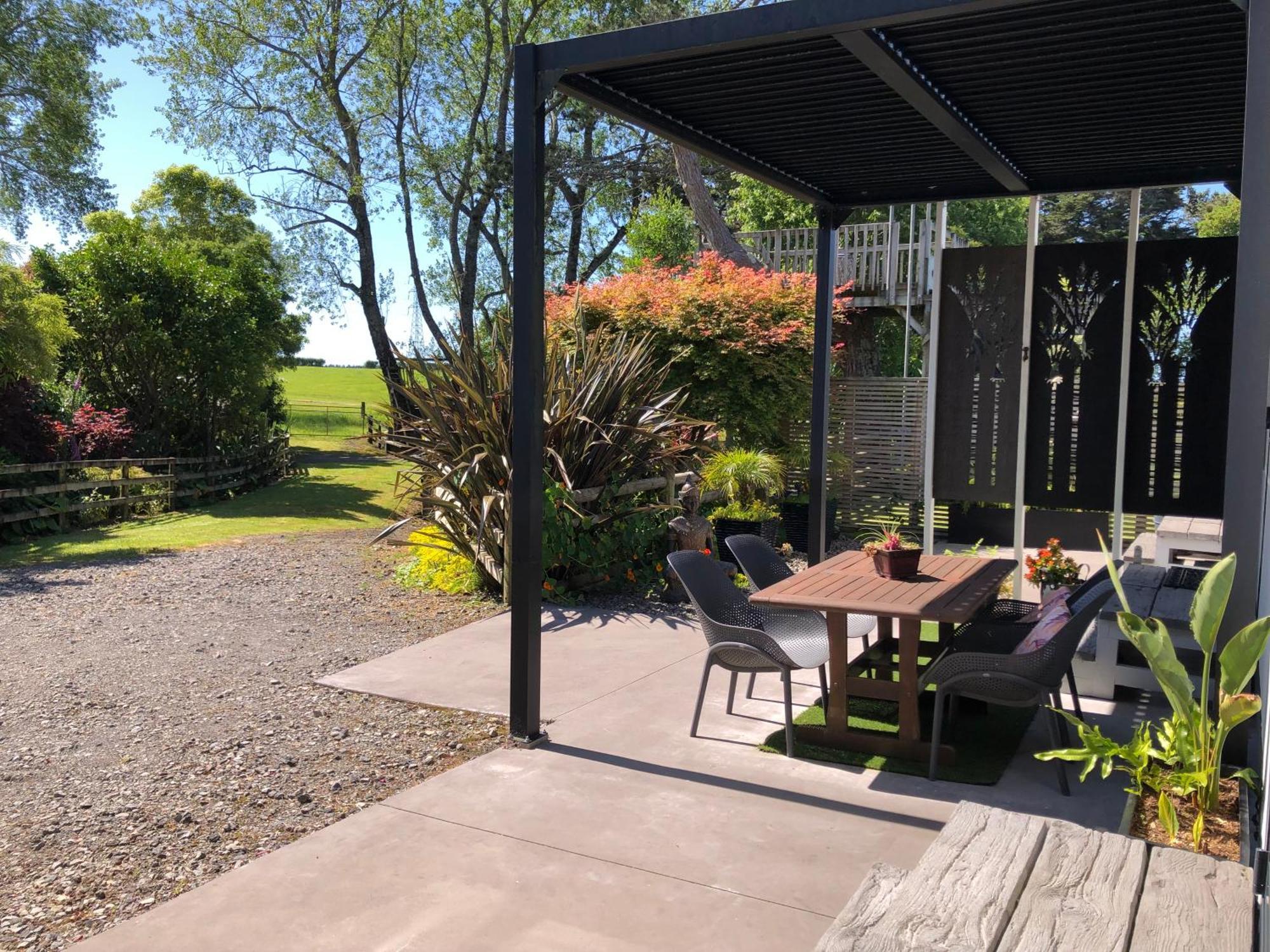 Tiny Home Luxury Farm Escape New Plymouth Egmont Village Exterior photo